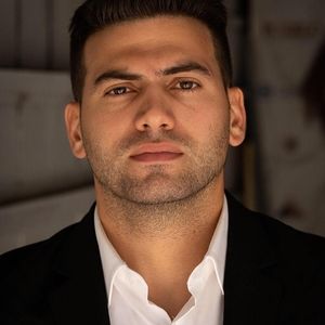 Meet your Posher, Karbis